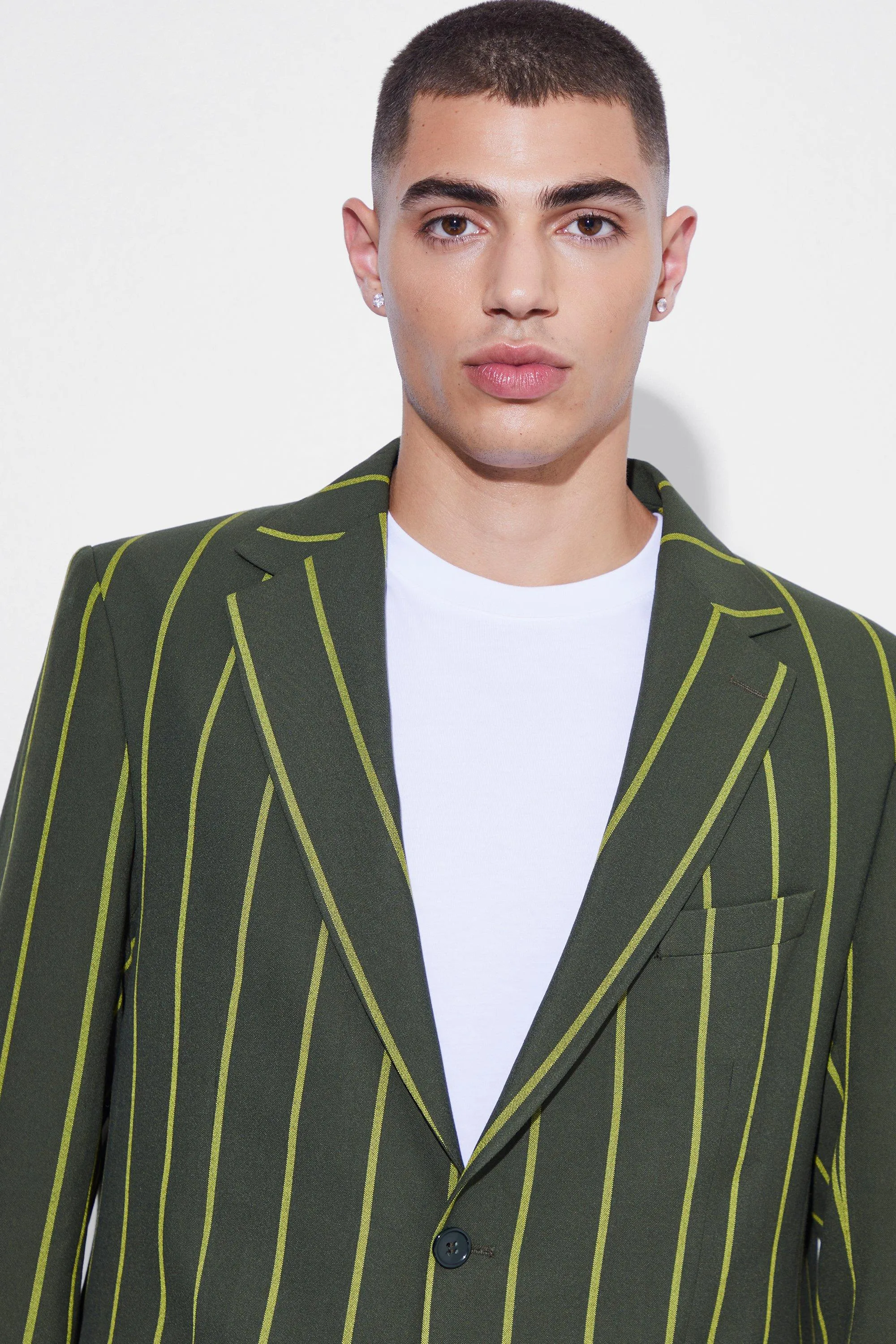 Boohoo Medium Single Breasted Wide Stripe Suit Jacket Green