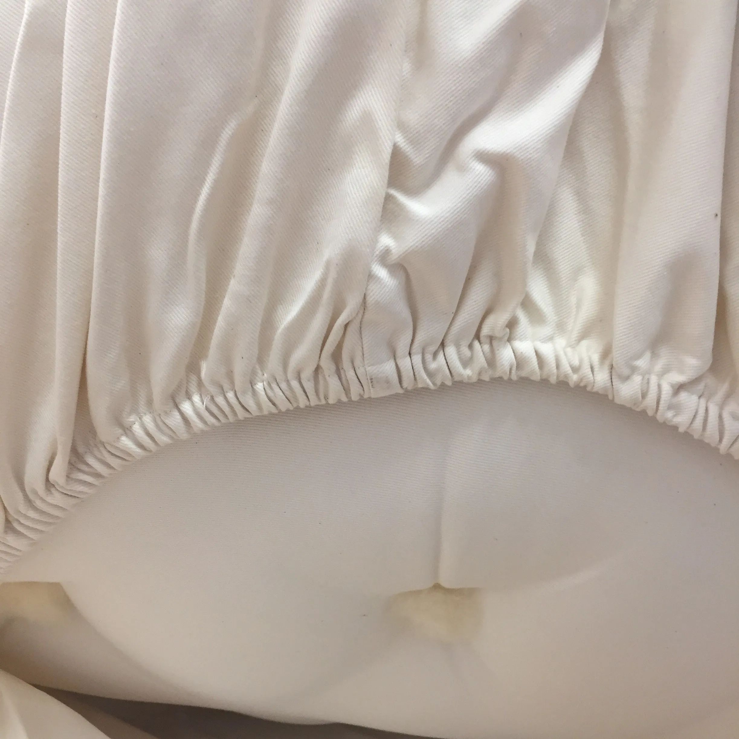 'Denim' Fitted Sheet/Mattress Protector in Natural